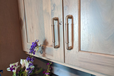 Cottage kitchen photo in Other with granite countertops, granite backsplash and black countertops