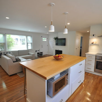 Uncomplicated Kitchen Design- Project 4031