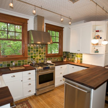 Traditional Kitchens