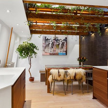 Houzzツアー：仕掛けがいっぱい！ 小さな屋根裏部屋のセルフリノベーション