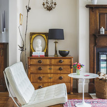 ANTIQUE TOUCHES