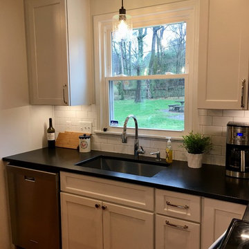 Leo Kitchen