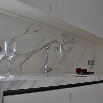 Docklands Apartment