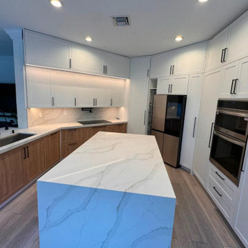 Luxury Custom Kitchens