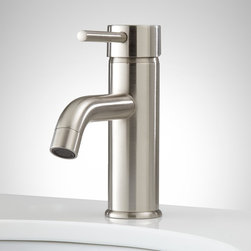 HEWITT SINGLE-HOLE BATHROOM FAUCET WITH POP-UP DRAIN - Products