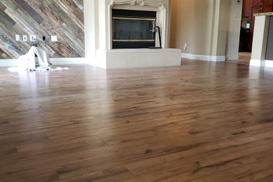 Family room - modern family room idea in Sacramento