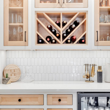 Smoked Pearl Quartz Kitchen