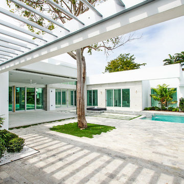 Contemporary Pinecrest Home