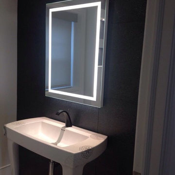 Mirror w/LED light