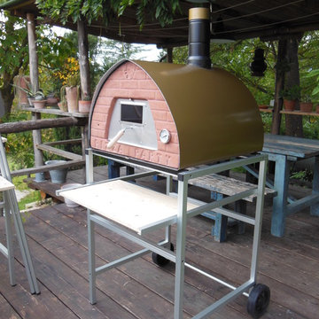 Outdoor Wood fired oven, Pizza Party garden location