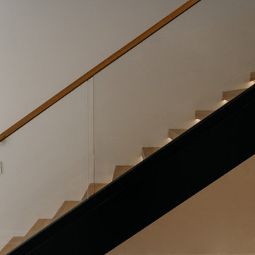 Floating stair