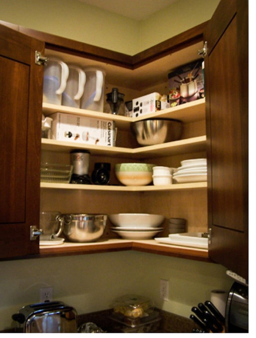 Easy Reach Upper Corner Cabinet, Blind Corner Upper Kitchen Cabinet Ideas