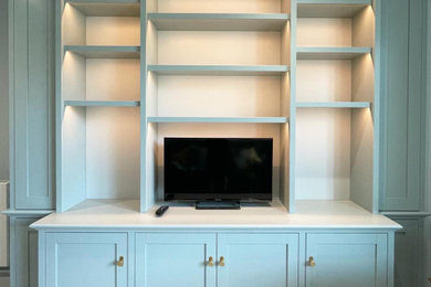 Inspiration for a classic living room in Other.