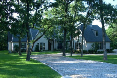 Traditional exterior home idea in Dallas