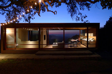 Inspiration for a contemporary home design remodel in Minneapolis