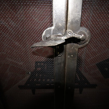 Firescreen Latch