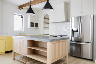 Kitchen - kitchen idea in Other