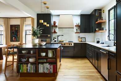 Example of a transitional kitchen design in Boston