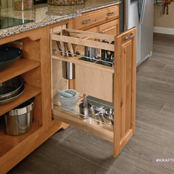 KraftMaid: Kitchen Base Pantry Pull-Out Utensil Storage - Pantry And Cabinet Organizers