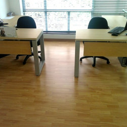Oficinas Igo-Uff I - Laminate Flooring