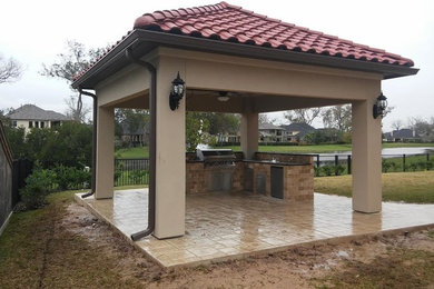 Design ideas for a southwestern landscaping in Houston.