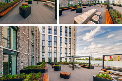 Geometrischer, Großer, Halbschattiger Moderner Dachgarten mit Hochbeet in London