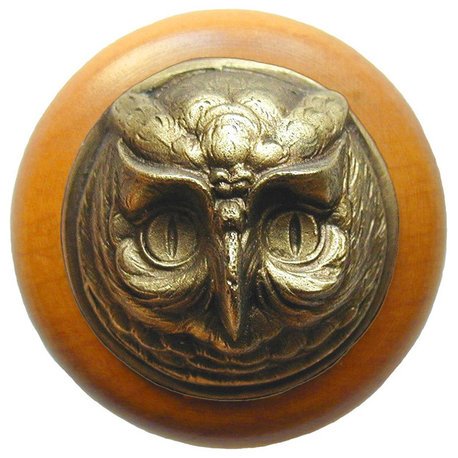 Wise Owl Wood Knob, Antique Brass, Maple Wood Finish, Antique Brass