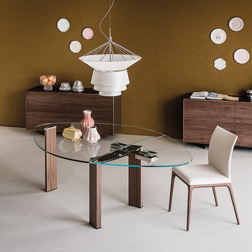 The Daytona Almond Dining Table by Cattelan Italia