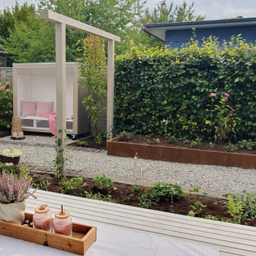 Ein moderner Garten mit romantischem Herzen