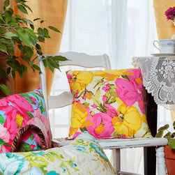 ARC Product Photography - Decorative Pillows