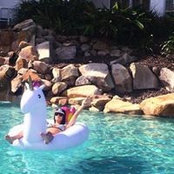 Holly Barnes's photo