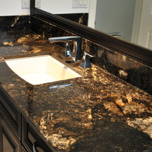 1st Floor Bathroom