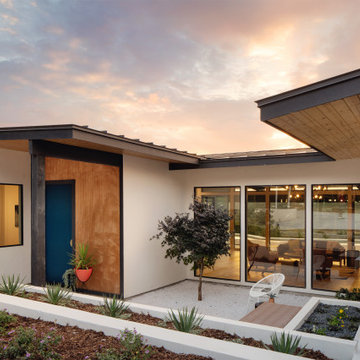 Atomic Ranch Midcentury Modern Project House