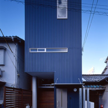 天空から光を取り入れる家