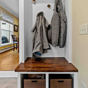 Colorful Interior Updates to Herndon Home