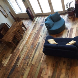 Reclaimed Barnwood Plank Flooring - Hardwood Flooring