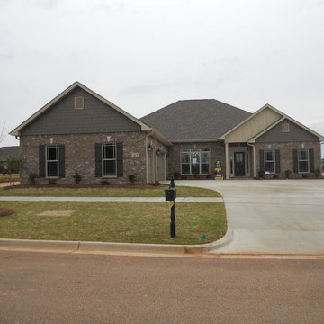 2016 Spring Tour of Homes