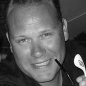 Mitch Limbourg's photo