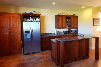 Elegant kitchen photo in Salt Lake City
