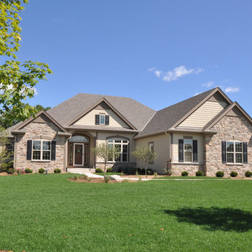 Menomonee Falls - The Trenton 2013 MBA Parade of Homes Model