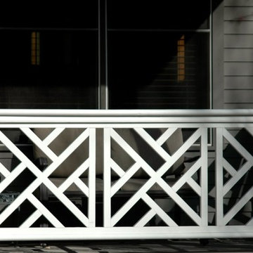 Chinese Chippendale Railing - Prop