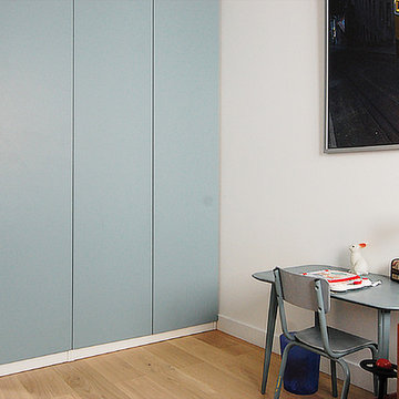 Chambre d'enfants avec placard sur-mesure