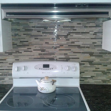 Bliss Glass Kitchen Backsplash