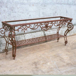 Tables 07 - Products