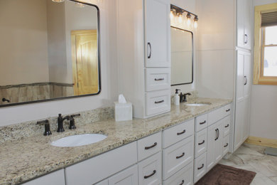 Inspiration for a modern bathroom remodel in Philadelphia