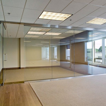 Frameless Office & Conference Rooms