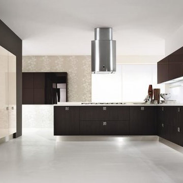 Modern Italian Custom Made Kitchens by LUBE