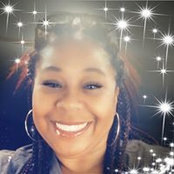 Shani Williams's photo