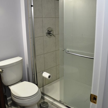Beautiful Bathroom Remodel to Enlarge the Space