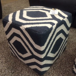 Poufs - Products